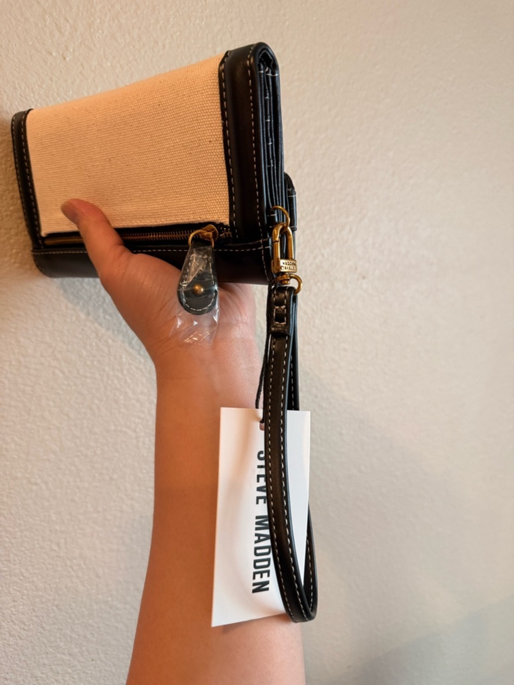 Steve Madden Black and Cream Women's Long Wallet- Designer Style - Picture 9 of 9